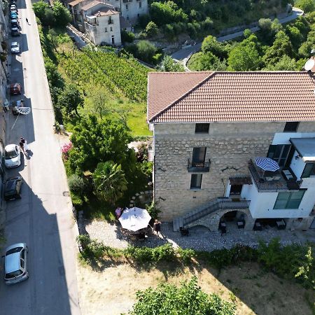 Casa Sarlo Aparthotel Petina Exterior photo