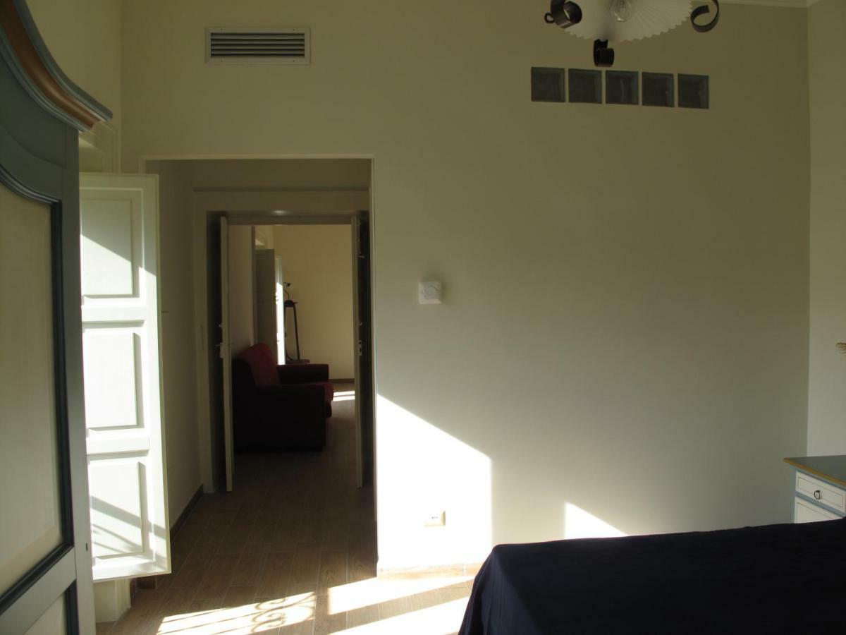 Casa Sarlo Aparthotel Petina Exterior photo